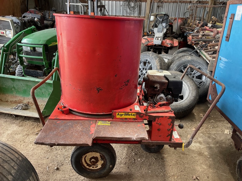 Hay/Forage/Livestock  AgriMetal Gas Bale Chopper Photo